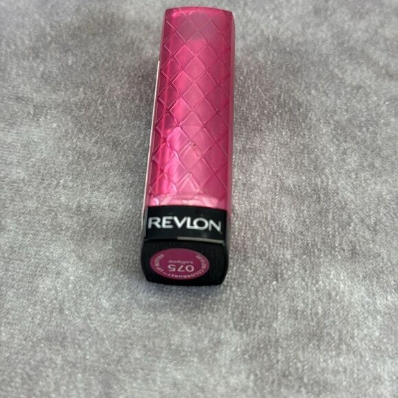 Lipstick REVLON Colorburst Lip Butter Lipstick Lip Color - Picture 4 of 4